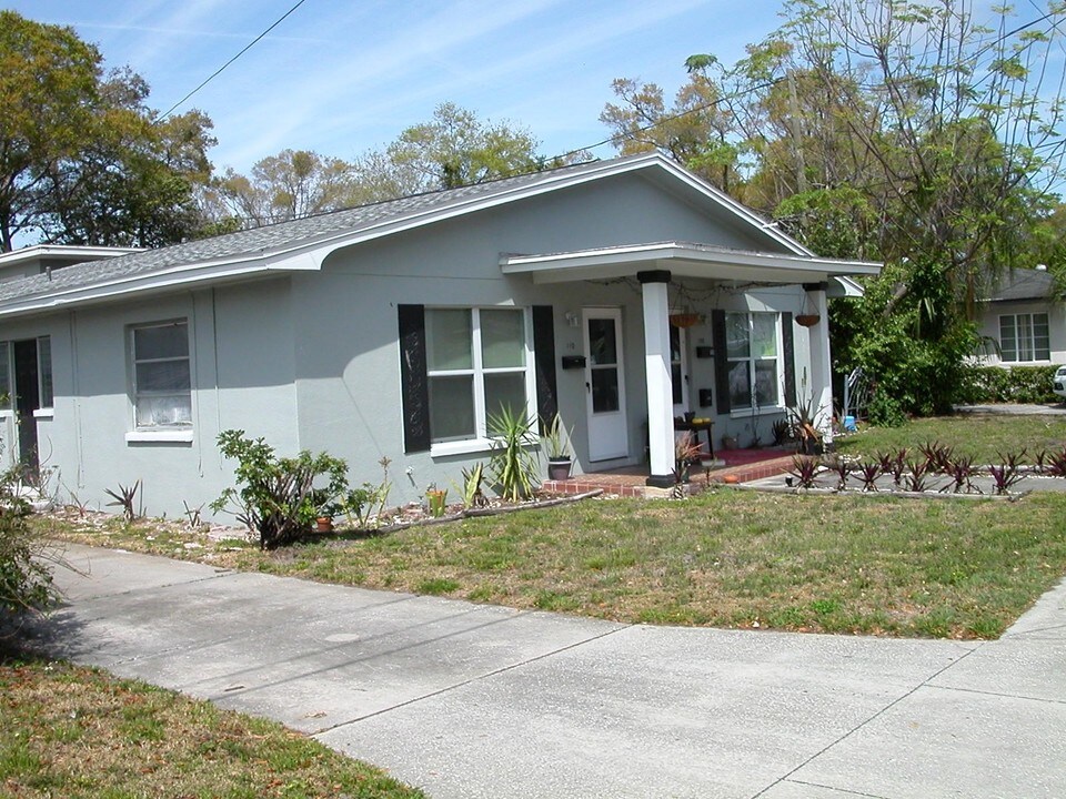 108-112 S Highland Ave in Clearwater, FL - Building Photo