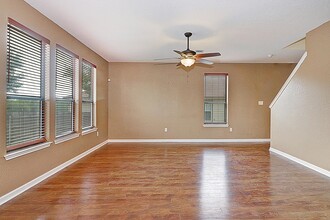 6116 Fred Couples in Schertz, TX - Building Photo - Building Photo