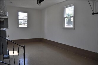 115 Oak Park Dr in Columbia, TN - Building Photo - Building Photo