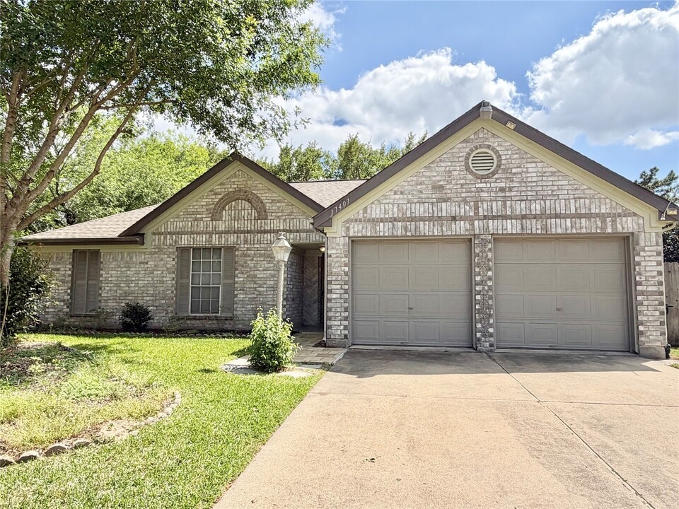 17407 Chamberlain Dr in Houston, TX - Building Photo
