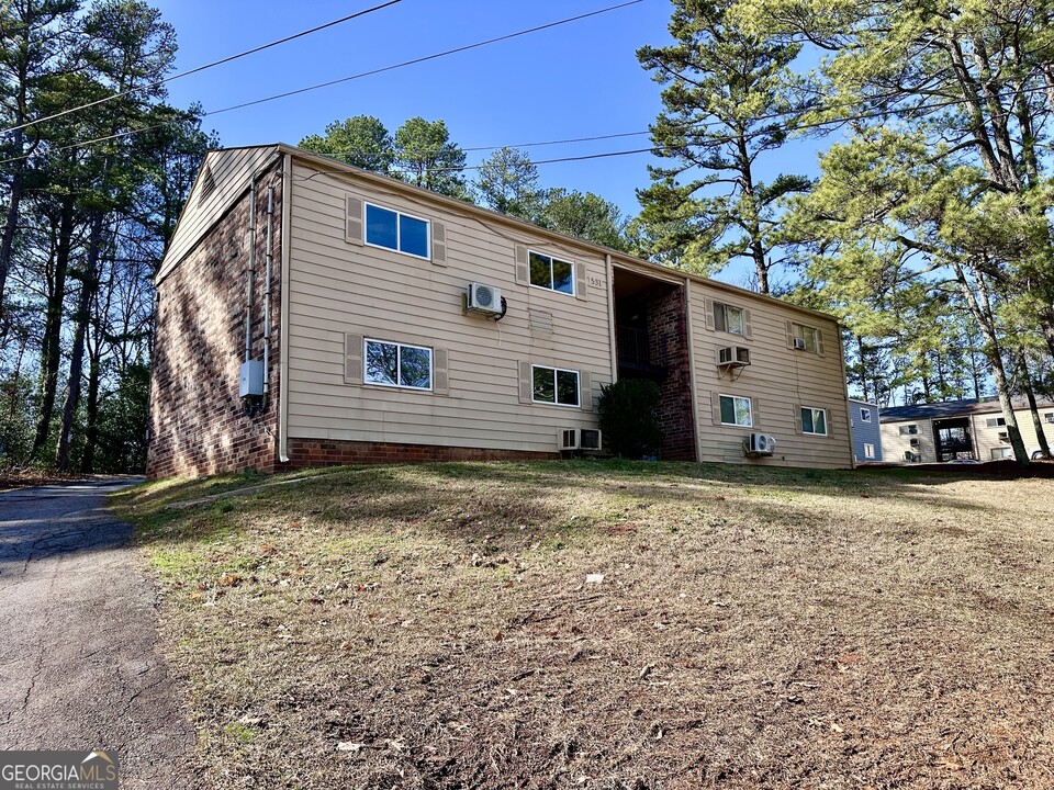 531 Gresham Park Dr in Marietta, GA - Building Photo