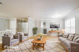 3214 Sycamore Springs Dr in Houston, TX - Building Photo - Building Photo