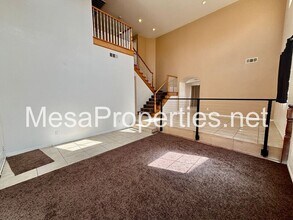 9367 Palo Verde Dr in Hesperia, CA - Building Photo - Building Photo
