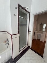 8325 W 1st St, Unit 8325 in Los Angeles, CA - Foto de edificio - Building Photo