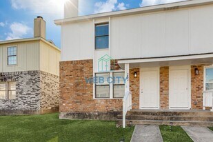 232 Alexandria St in Mesquite, TX - Building Photo