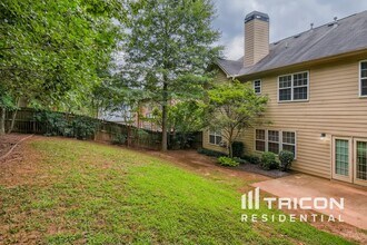 18 Rockridge Dr in Newnan, GA - Building Photo - Building Photo