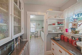 44 Wyman Rd in Braintree, MA - Building Photo - Building Photo