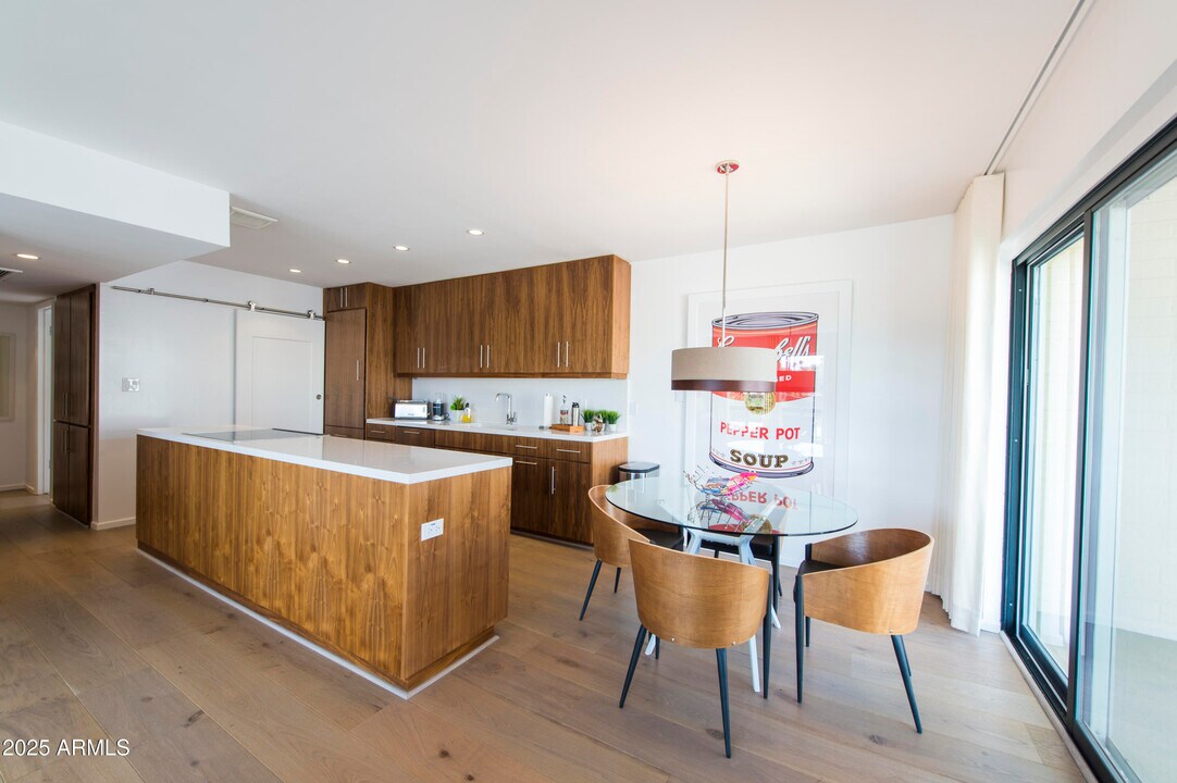 7319 E Northland Dr in Scottsdale, AZ - Building Photo