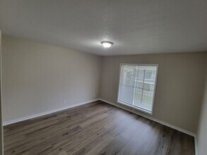 1602 Moss St in Lake Charles, LA - Building Photo - Building Photo