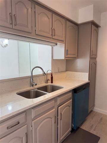 5100 Verde Valley Ln in Dallas, TX - Building Photo - Building Photo