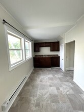 34 Barnes Rd in St John's, NL - Building Photo - Building Photo