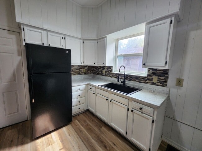 1000 S 8th St in Terre Haute, IN - Building Photo - Building Photo