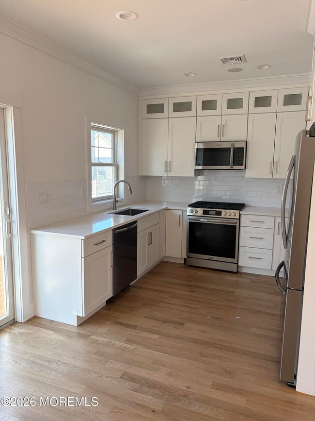 36 North St in Highlands, NJ - Building Photo - Building Photo