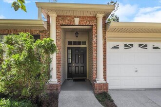 135 Ivernia Loop in Tallahassee, FL - Building Photo - Building Photo