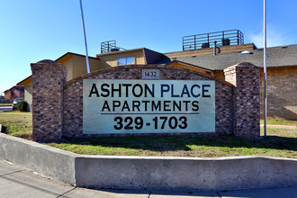 Ashton Place Apartments in Norman, OK - Building Photo - Building Photo