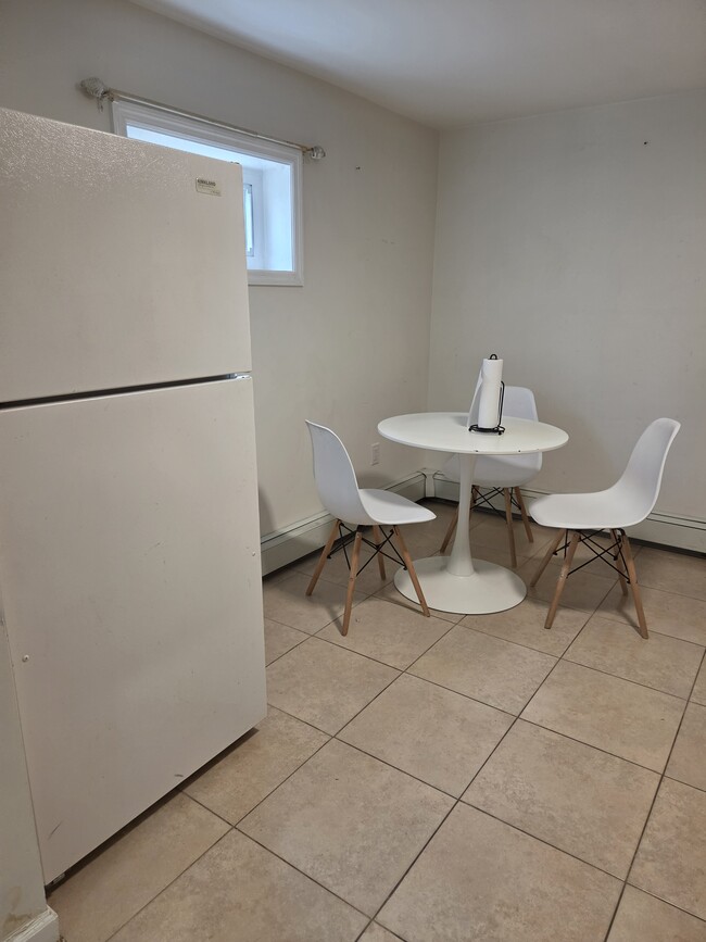 456 Morse Ave, Unit G in Ridgefield, NJ - Building Photo - Building Photo