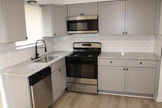 1606 N 63rd Terrace in Kansas City, KS - Building Photo - Building Photo