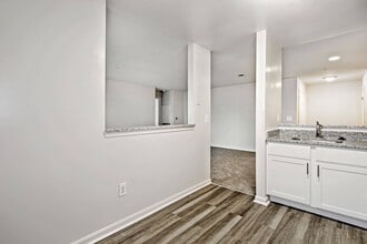 The Gates of Owings Mills Apartments in Owings Mills, MD - Building Photo - Building Photo
