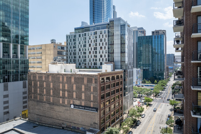 Student | The Flats East West in Chicago, IL - Building Photo - Building Photo