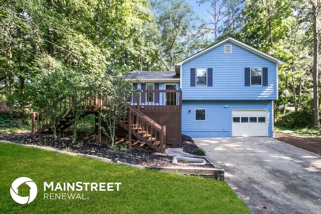 property at 290 W Paulding Blvd