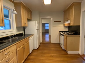 53 Middle St in Northampton, MA - Building Photo - Building Photo