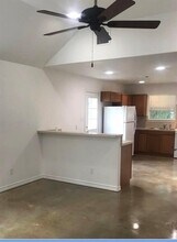 408 County Rd 2269 in Cleveland, TX - Building Photo - Building Photo