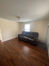 102 Fire Dept Dr in Belmont, NC - Building Photo - Building Photo