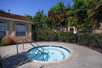 Central Park in La Mesa, CA - Building Photo - Building Photo