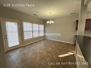 3128 Scottish Trace in Lexington, KY - Building Photo - Building Photo