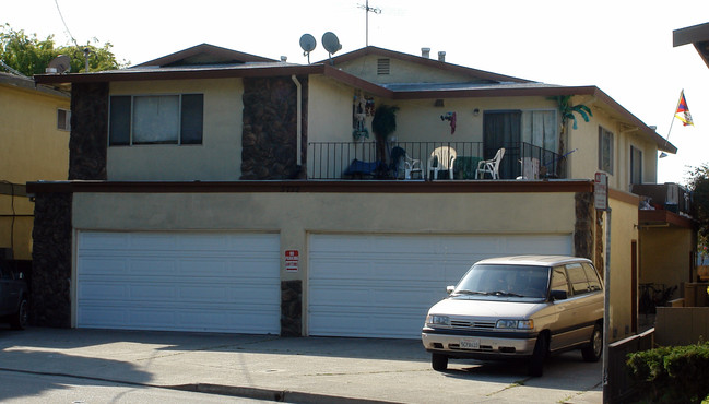 5732 Central Ave in El Cerrito, CA - Building Photo - Building Photo