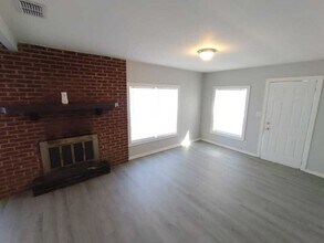 1451 Ron Rd in Jacksonville, FL - Building Photo - Building Photo