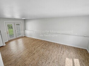 523 Cedar St NE in Grand Rapids, MI - Building Photo - Building Photo
