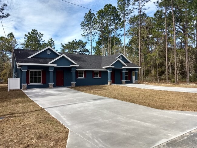 property at 9278 N Travis Dr