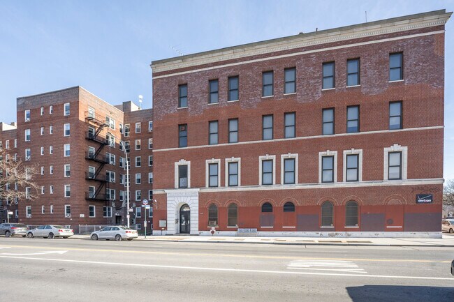 Oceana Apartments in Brooklyn, NY - Foto de edificio - Building Photo