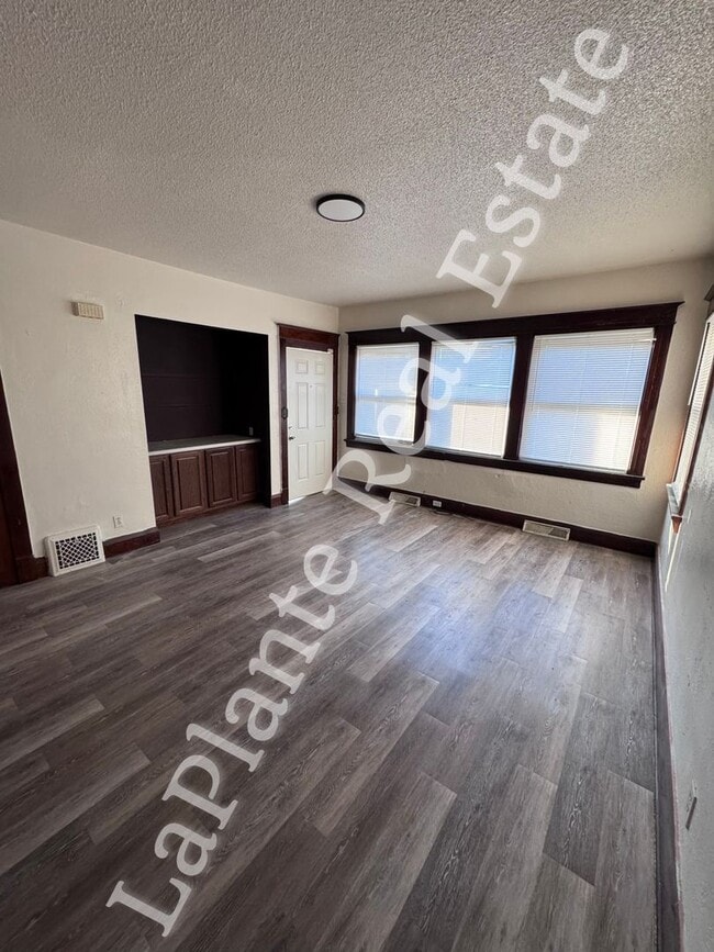 1308 Goodale Ave in Toledo, OH - Building Photo - Building Photo