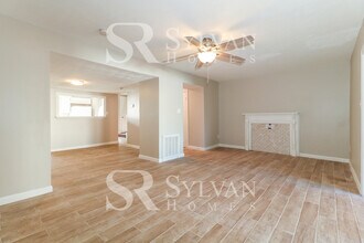 5542 New Colony Dr in Virginia Beach, VA - Building Photo - Building Photo