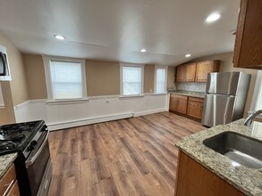 11 Benefit Ter, Unit 3 in Worcester, MA - Building Photo - Building Photo