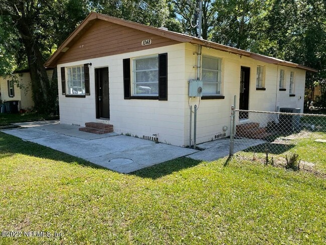 1048 Velma St in Jacksonville, FL - Building Photo - Building Photo