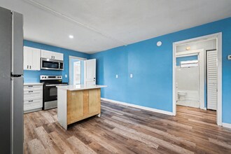 250 Vernis Ave in Jacksonville, FL - Building Photo - Building Photo