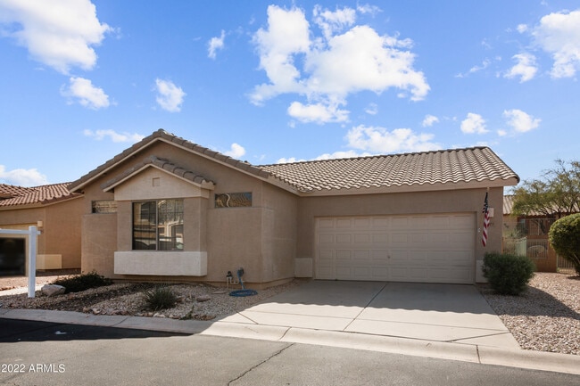 property at 9523 E Placer Dr