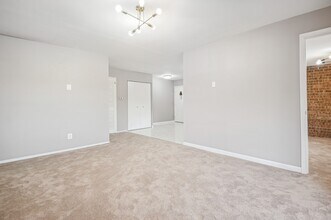 19423 Brassie Pl in Montgomery Village, MD - Building Photo - Building Photo