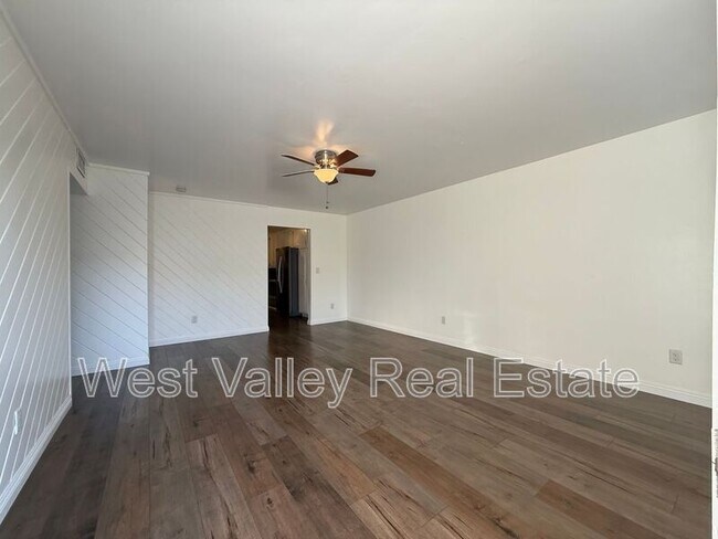 543 Front St in Taft, CA - Building Photo - Building Photo