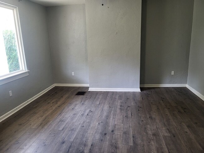 141 Linnview Ave in Pittsburgh, PA - Building Photo - Building Photo