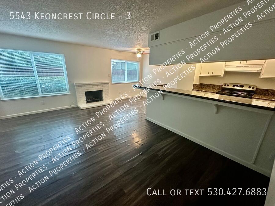 5543 Keoncrest Cir in Sacramento, CA - Building Photo