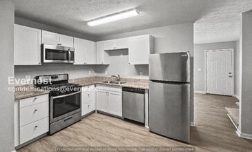 4848 Plymouth Trace in Decatur, GA - Building Photo - Building Photo