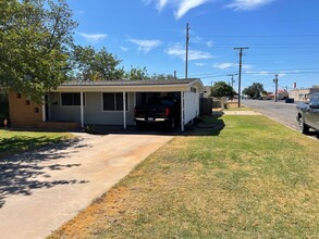 3131 San Antonio St in San Angelo, TX - Foto de edificio - Building Photo