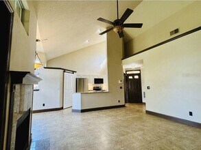 1556 Farrindon Cir in Lake Mary, FL - Building Photo - Building Photo