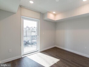 1102 Germantown Ave in Philadelphia, PA - Building Photo - Building Photo