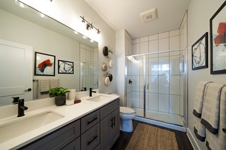 Arlo Apartment Homes in Malvern, PA - Foto de edificio - Building Photo