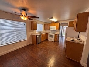 427 Sheepcamp Dr in Dayton, NV - Building Photo - Building Photo